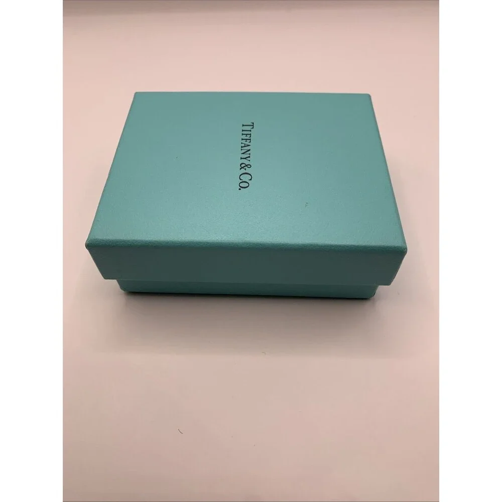 Tiffany & Co. Blue Jewelry Gift Box w/ suede Drawstring Jewelry Pouch 3